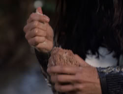 extant_XenaWarriorPrincess_5x03_Succession_1756