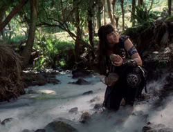 extant_XenaWarriorPrincess_5x03_Succession_1782