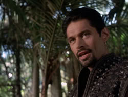 extant_XenaWarriorPrincess_5x03_Succession_1858