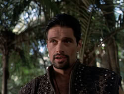 extant_XenaWarriorPrincess_5x03_Succession_1861
