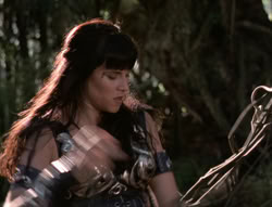 extant_XenaWarriorPrincess_5x03_Succession_1905