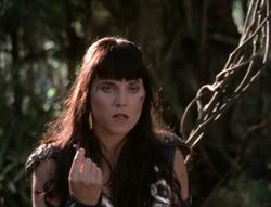 extant_XenaWarriorPrincess_5x03_Succession_1923