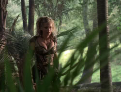 extant_XenaWarriorPrincess_5x03_Succession_1945