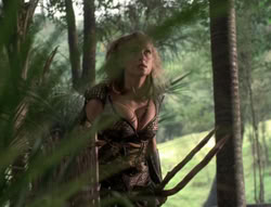 extant_XenaWarriorPrincess_5x03_Succession_1946