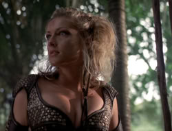 extant_XenaWarriorPrincess_5x03_Succession_1949