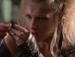 extant_XenaWarriorPrincess_5x03_Succession_1985