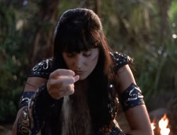 extant_XenaWarriorPrincess_5x03_Succession_2004
