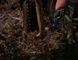 extant_XenaWarriorPrincess_5x03_Succession_2061