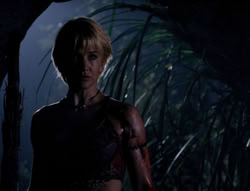 extant_XenaWarriorPrincess_5x03_Succession_2440