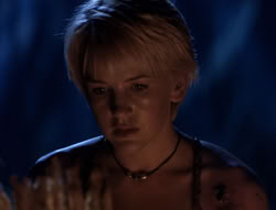 extant_XenaWarriorPrincess_5x03_Succession_2567