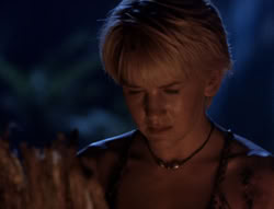 extant_XenaWarriorPrincess_5x03_Succession_2587