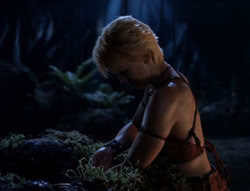 extant_XenaWarriorPrincess_5x03_Succession_2604
