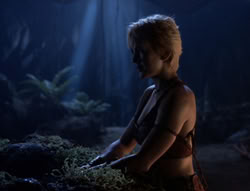 extant_XenaWarriorPrincess_5x03_Succession_2619