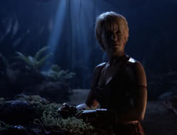 extant_XenaWarriorPrincess_5x03_Succession_2653