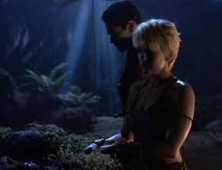 extant_XenaWarriorPrincess_5x03_Succession_2669