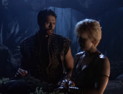 extant_XenaWarriorPrincess_5x03_Succession_2679