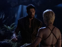 extant_XenaWarriorPrincess_5x03_Succession_2713
