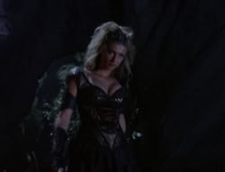extant_XenaWarriorPrincess_5x03_Succession_2871
