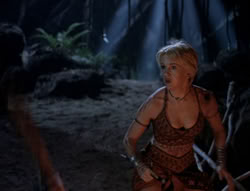 extant_XenaWarriorPrincess_5x03_Succession_2914