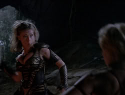 extant_XenaWarriorPrincess_5x03_Succession_2915