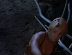 extant_XenaWarriorPrincess_5x03_Succession_2938