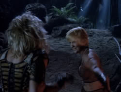 extant_XenaWarriorPrincess_5x03_Succession_2946