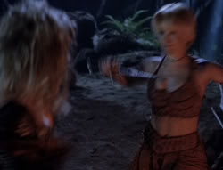 extant_XenaWarriorPrincess_5x03_Succession_2956