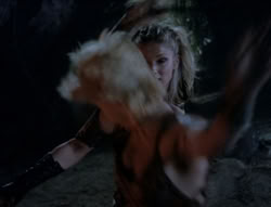 extant_XenaWarriorPrincess_5x03_Succession_2960