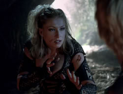 extant_XenaWarriorPrincess_5x03_Succession_2986
