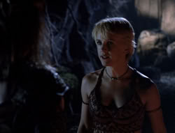 extant_XenaWarriorPrincess_5x03_Succession_2991