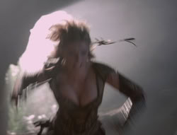 extant_XenaWarriorPrincess_5x03_Succession_3041