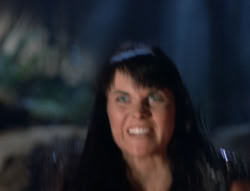 extant_XenaWarriorPrincess_5x03_Succession_3119