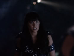 extant_XenaWarriorPrincess_5x03_Succession_3203