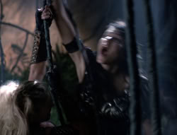 extant_XenaWarriorPrincess_5x03_Succession_3256