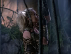 extant_XenaWarriorPrincess_5x03_Succession_3353