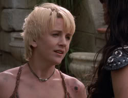 extant_XenaWarriorPrincess_5x03_Succession_3382