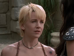 extant_XenaWarriorPrincess_5x03_Succession_3404