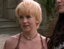 extant_XenaWarriorPrincess_5x03_Succession_3426