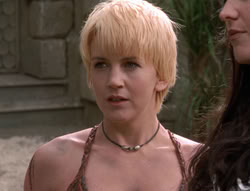extant_XenaWarriorPrincess_5x03_Succession_3450