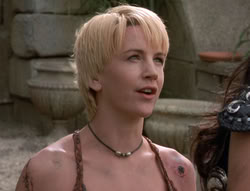 extant_XenaWarriorPrincess_5x03_Succession_3483