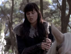 extant_XenaWarriorPrincess_5x04-AnimalAttraction_0114