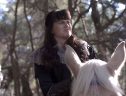 extant_XenaWarriorPrincess_5x04-AnimalAttraction_0122