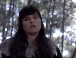 extant_XenaWarriorPrincess_5x04-AnimalAttraction_0161