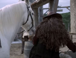 extant_XenaWarriorPrincess_5x04-AnimalAttraction_2027