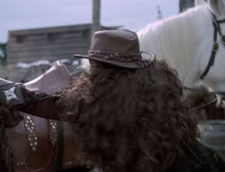 extant_XenaWarriorPrincess_5x04-AnimalAttraction_2033