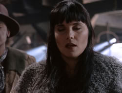 extant_XenaWarriorPrincess_5x04-AnimalAttraction_2406