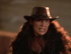 extant_XenaWarriorPrincess_5x04-AnimalAttraction_3139
