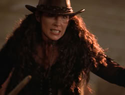 extant_XenaWarriorPrincess_5x04-AnimalAttraction_3140