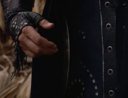 extant_XenaWarriorPrincess_5x04-AnimalAttraction_3334