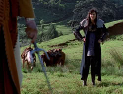 extant_XenaWarriorPrincess_5x05-ThemBonesThemBones_0026